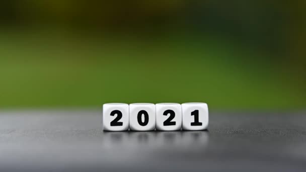 Ręka Rzuca Kostką Zmienia Rok 2021 2022 — Wideo stockowe