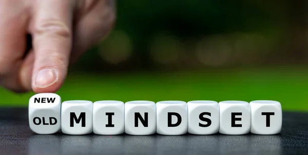 Hand Turns Dice Changes Expression Old Mindset New Mindset — Stockfoto