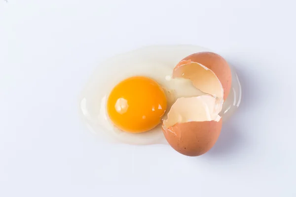 Gebarsten eieren — Stockfoto