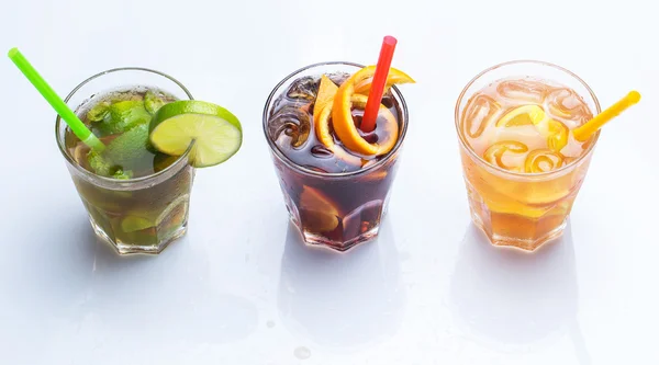 Cocktails with different citrus fruits — Stock Photo, Image