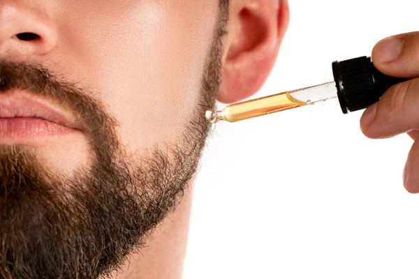 Primer Plano Cara Masculina Pipeta Con Aceite Para Crecimiento Barba —  Fotos de Stock