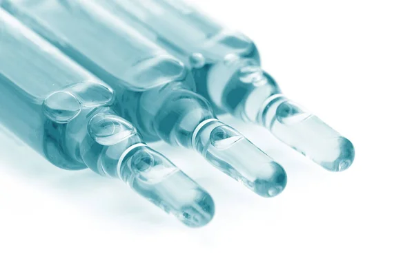 Amandelen Met Vaccin Medicijn Cosmetica Witte Achtergrond — Stockfoto