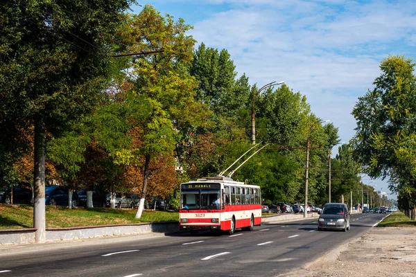 Chisinau Moldova September 2021 Trolleybus Skoda 14Tr 3823 Riding Passengers — Stock Photo, Image