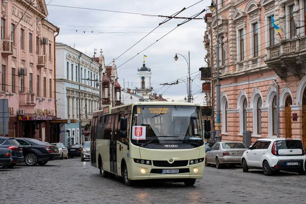 Чернивци Украина Февраля 2022 Года Автобус Атаман A092 Isuzu Пассажирами — стоковое фото