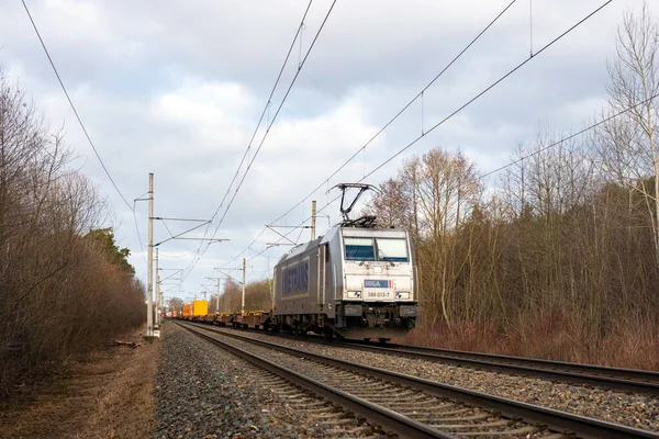 Pardubice Tschechische Republik Februar 2022 Lokomotive Bombardier Traxx F140 386 — Stockfoto