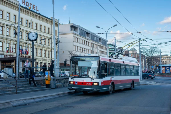 Brünn Tschechische Republik Februar 2022 Obus Skoda 21Tr 3026 Mit — Stockfoto