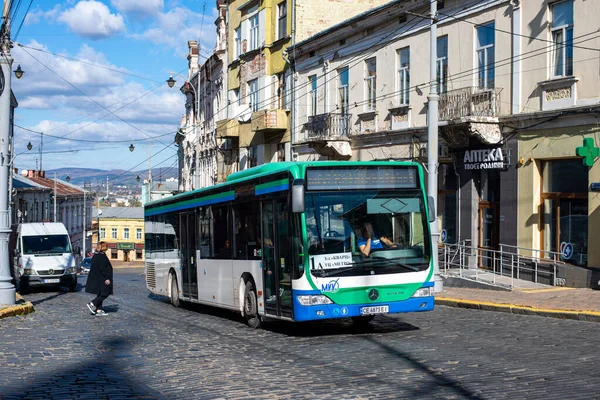 Chernivtsi Ucrania Octubre 2022 Autobús Mercedes Benz O530 Caballo Con —  Fotos de Stock