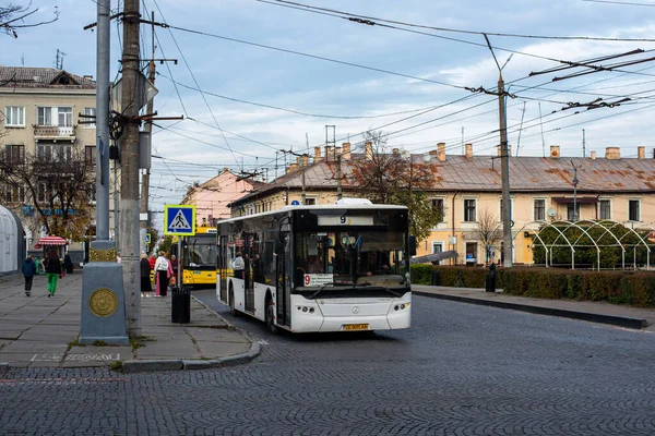 Chernivtsi Ukraine Oktober 2022 Bus Laz A183 Mit Fahrgästen Den — Stockfoto
