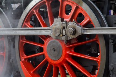 eski lokomotif kırmızı tekerlek