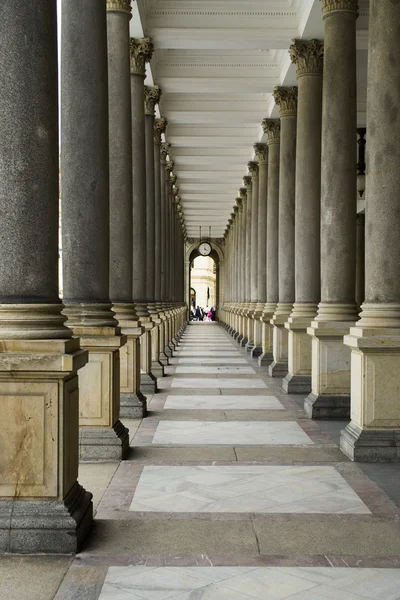 Carlsbad'daki Colonnade