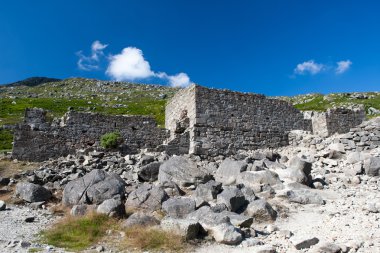 fitil boşluk harabe