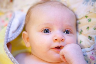 taze yıkanırlardı bebek