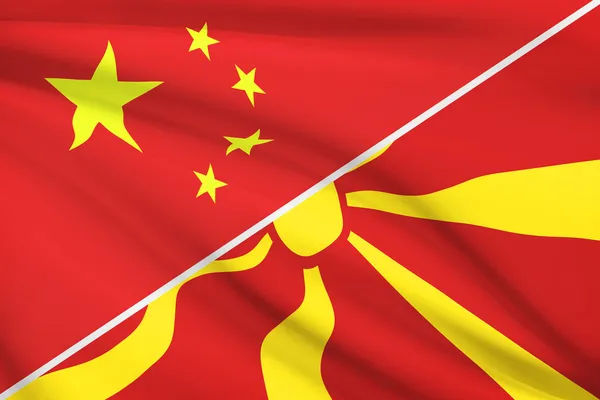 Serie di bandiere arruffati. Cina e Repubblica di macedonia. — Foto Stock