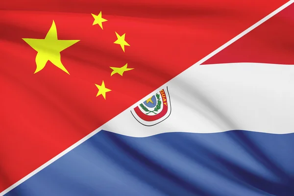 Serie di bandiere arruffati. Cina e Repubblica del paraguay. — Foto Stock