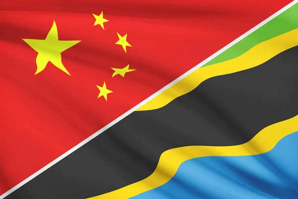Serie di bandiere arruffati. Cina e la Repubblica unita di tanzania. — Foto Stock