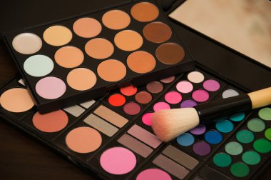 kozmetik ve makyaj