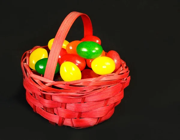 Easter basket — Stockfoto