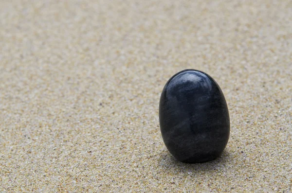 Stenar på stranden — Stockfoto