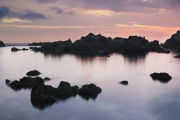 Wschód słońca na wybrzeżu — Zdjęcie stockowe