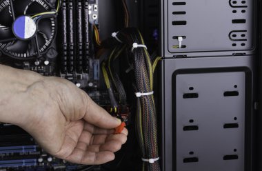 modern bilgisayar kabloları bağlantı detayı
