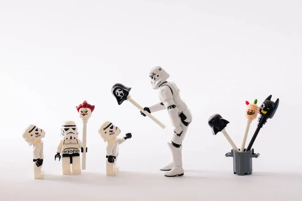 Μικροσκοπικές Μορφές Lego Trooper Κλώνοι Από Τον Πόλεμο Των Άστρων — Φωτογραφία Αρχείου