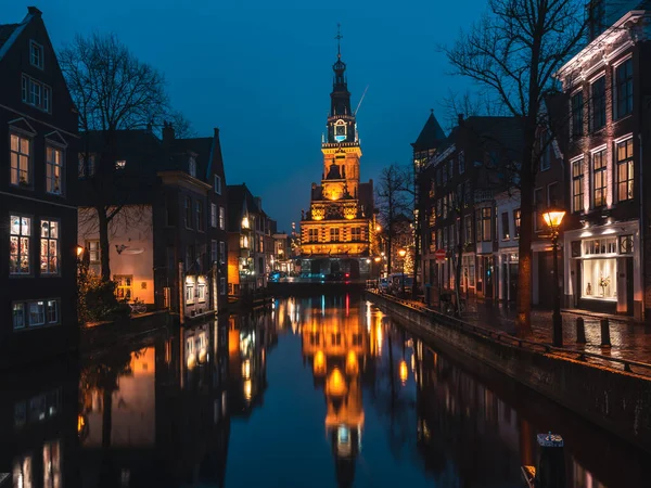 Januari 2022 Accijnstoren Nachts Alkmaar Het Vierkant Gebouwd Baksteen Met — Stockfoto