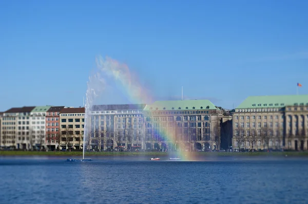 Alster fontän rainbow — Stockfoto