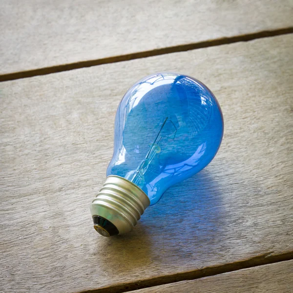 Light bulb — Stock Photo, Image