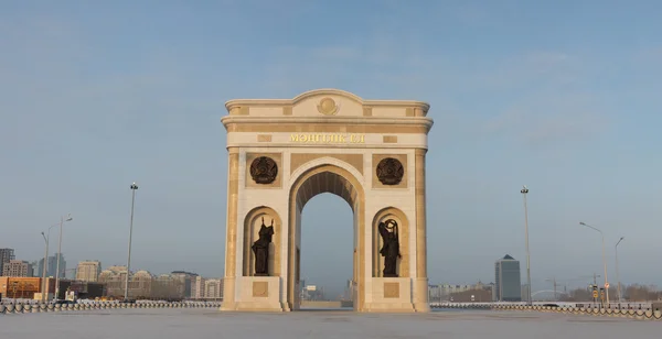 Astana, Kazakistan ın zafer takı. — Stok fotoğraf