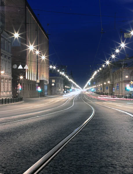 Nacht weg in de stad. St. pererburg, Rusland — Stockfoto