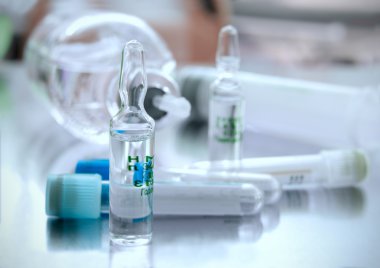 tüpler ve diğer tıbbi nesneleri karşı ampul