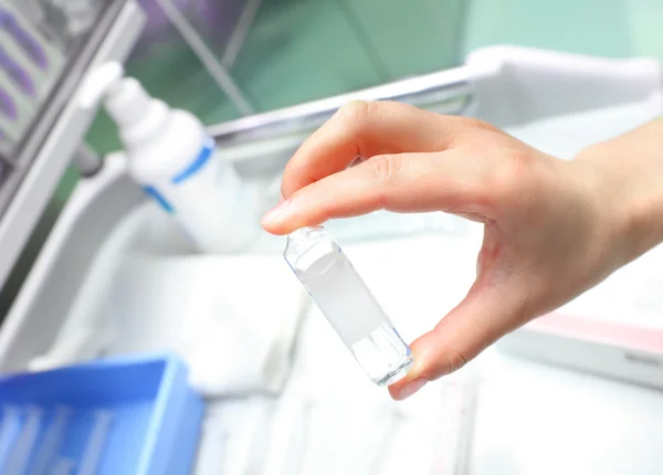 Nurse with medication in hospital — Stock Photo, Image