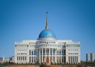 Kazakistan cumhurbaşkanı köşkü