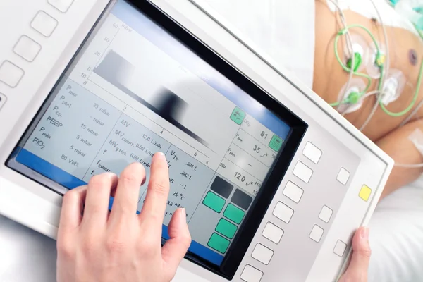 Digitale Technologie im Krankenhaus — Stockfoto