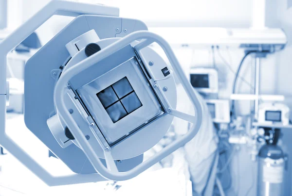 X-ray machine in the ICU ward — Stock Photo, Image