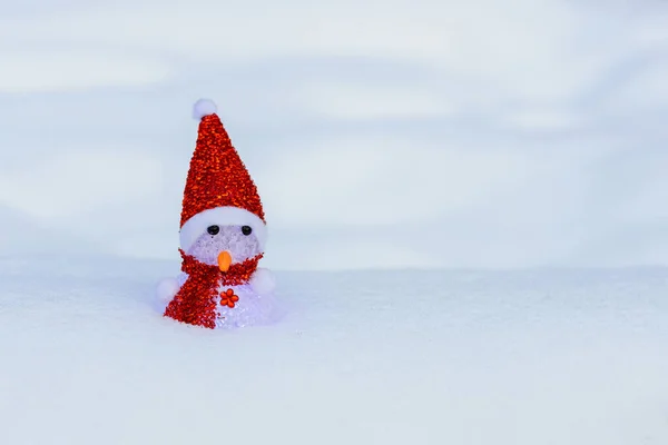 Hóember Játék Egy Koporsóban Télen Hóember Öltözött Télapó Claus Piros — Stock Fotó