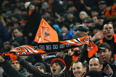destekçileri ve fc shakhtar hayranları