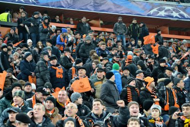 destekçileri ve fc shakhtar hayranları