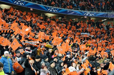 destekçileri ve fc shakhtar hayranları