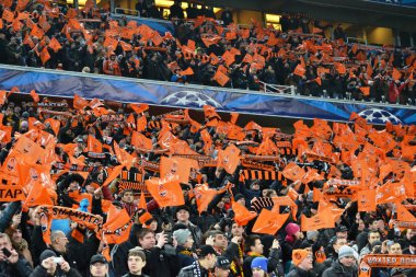 destekçileri ve fc shakhtar hayranları