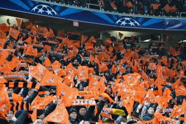 destekçileri ve fc shakhtar hayranları
