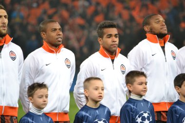 Şampiyonlar Ligi maçı. fernandinho, teixeira, eduardo maçtan önce