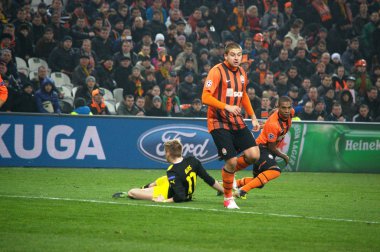 rakitskiy, fernandinho maç sırasında eylem