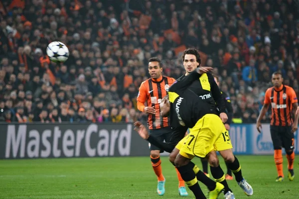 Shakhtar footballers against Borussia Dortmund in Champions League — Stock Photo, Image