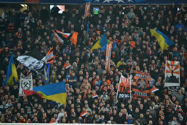 Fans at the football stadium — Stock Photo, Image