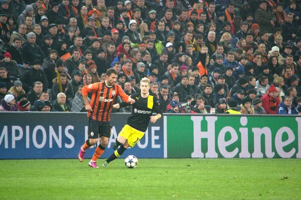 Razvan Rat in action in a match against Borussia Dortmund — Stock Photo, Image