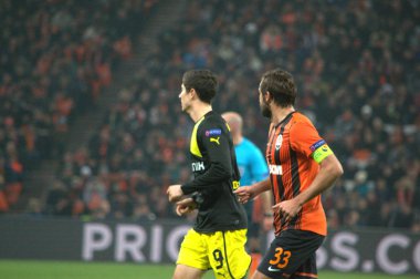 Dario srna ve maçı lewandowski