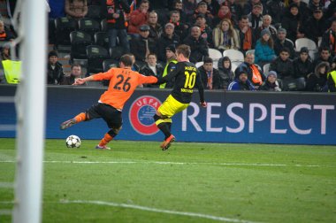 futbol maçı shakhtar - borussia