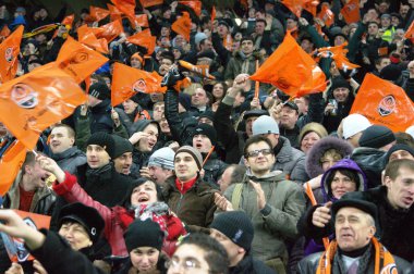 futbol maçı shakhtar - borussia