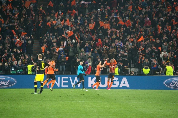 Jeu de football Shakhtar - Borussie — Photo